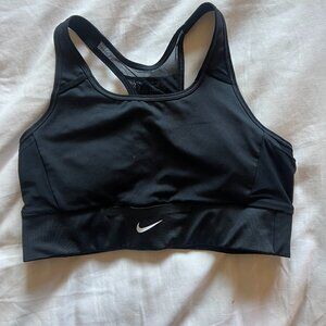 Nike Swoosh Pocket Bra